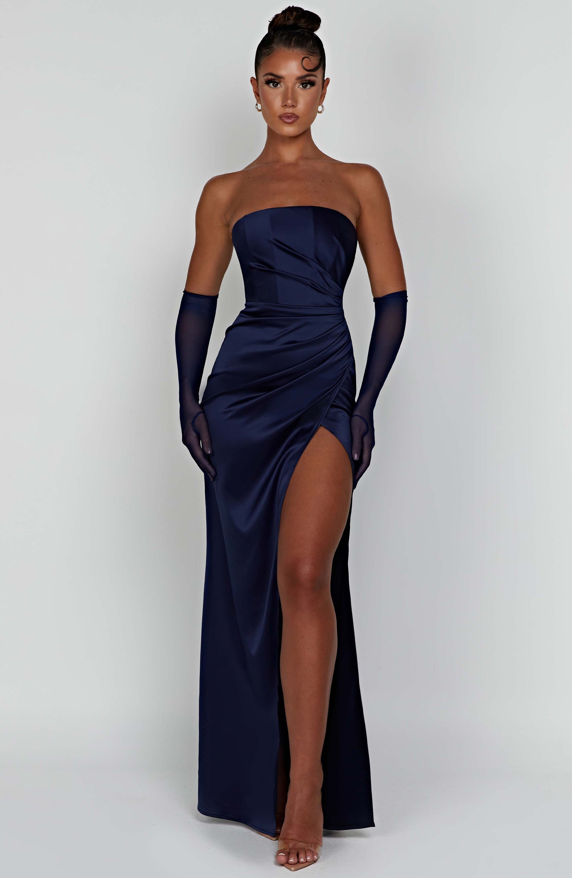 Safiya_Maxi_Dress_Navy_Fiorefinesse